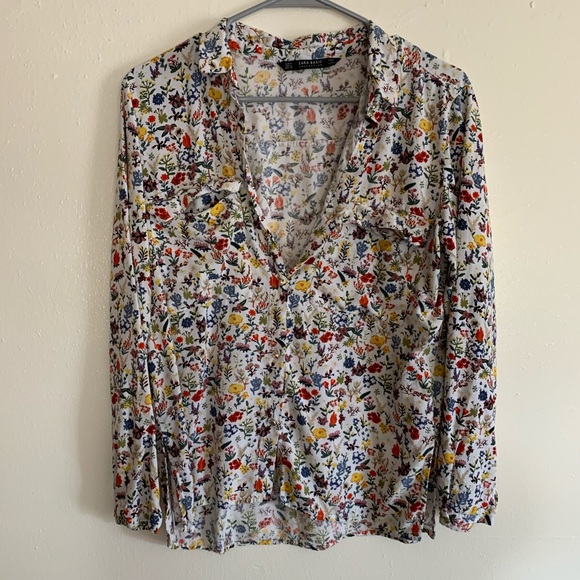 Zara Tops - Zara Floral Button Down Blouse!